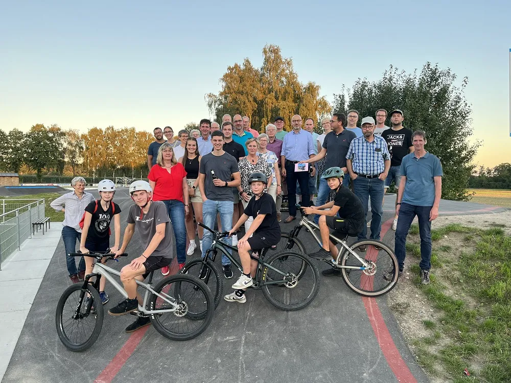 Pumptrack am Sportplatz