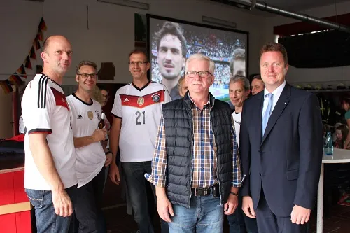 Fußballeuropameisterschaft im Feuerwehrgerätehaus